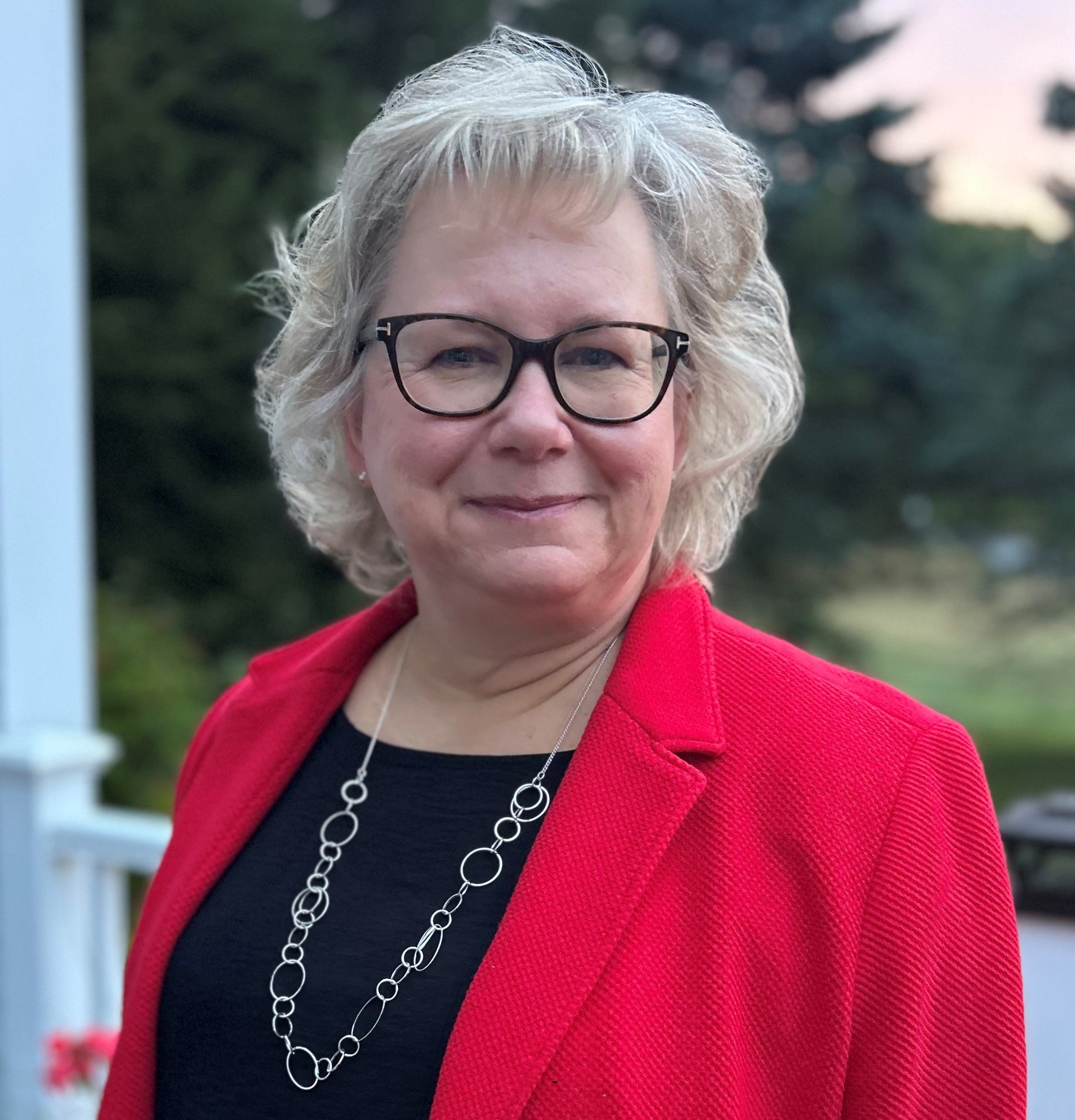 Elizabeth Murphy, MD