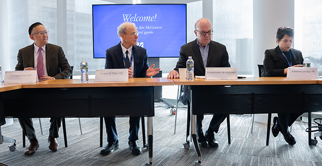 Congressman Jim McGovern and UMass Chan Senior leadership