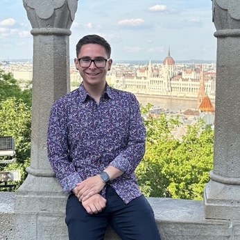 headshot of Ryan Caldwell