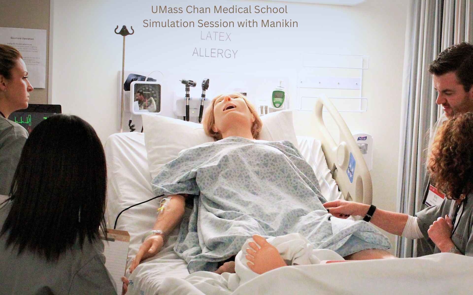 iCELS-medical-simulation-lab-experiential-learning-group-training-manikin-ward