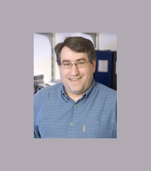 David Lambright awarded Medical Foundation award