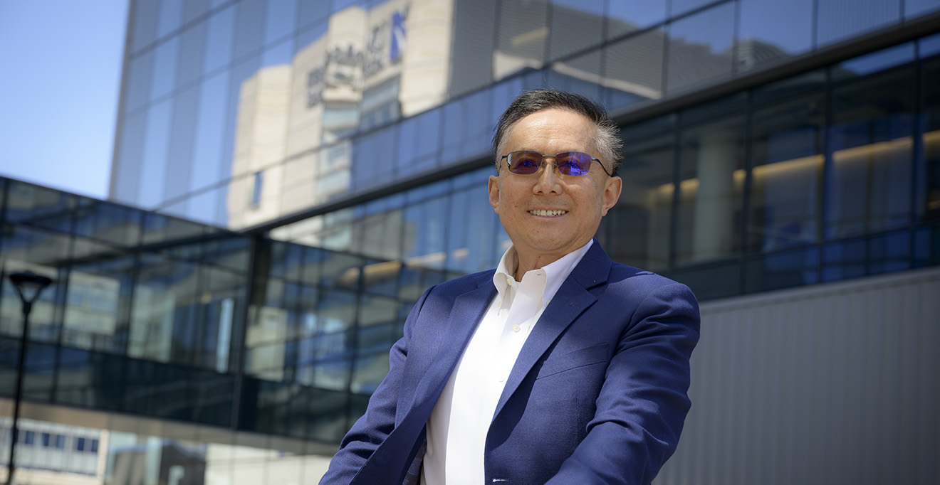 Gene therapy vector produced by UMass Chan used to deliver prophylactic therapy for HIV